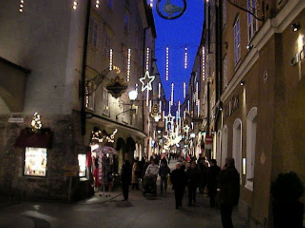 16 Salzburg at Christmas